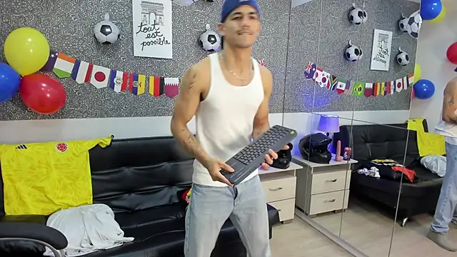 Jared_Cole – Naživo XXX chat