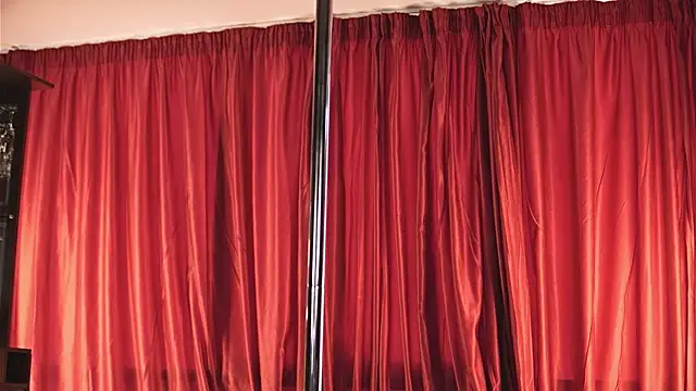 Czat XXX na żywo – LuxenNoir