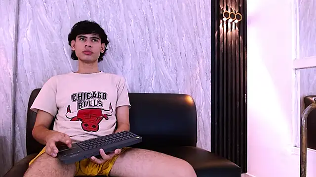 XXX chat uživo modela Kevin_Brooks1