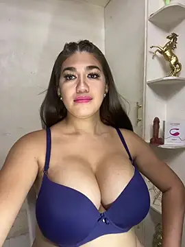 SexyFatHugeCock Webcam-Show