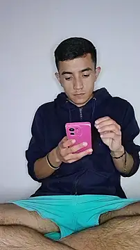 צ'אט XXX בשידור חי של Thick_Cock