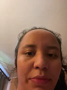princess_Ale Chat XXX in diretta