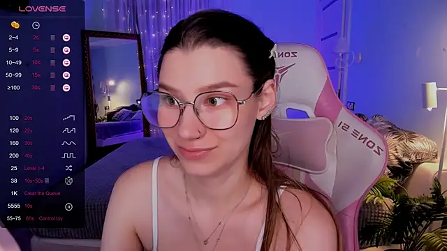 Živý XXX chat LinaBlossom_