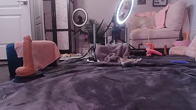 Lexibby69 élő XXX-chatje