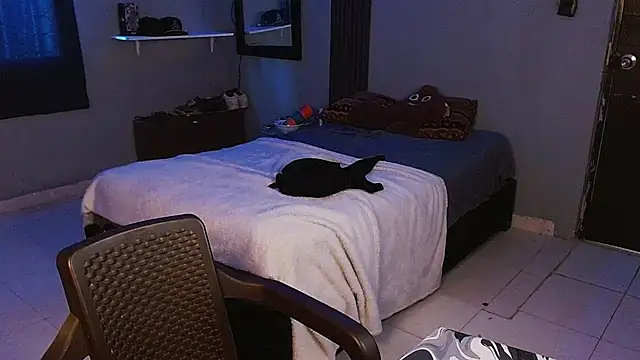 Mr_yisuzz Live XXX-chat