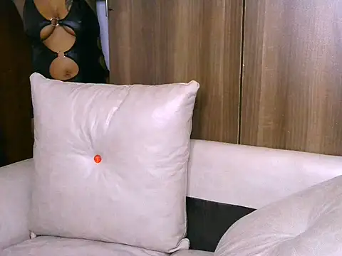 Bustycece's Live XXX Chat