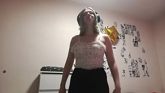 ViolettaCatechini Chat XXX live