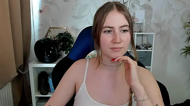 candy_Megan Chat XXX live