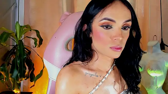 Živý XXX chat Cristal_Gem1