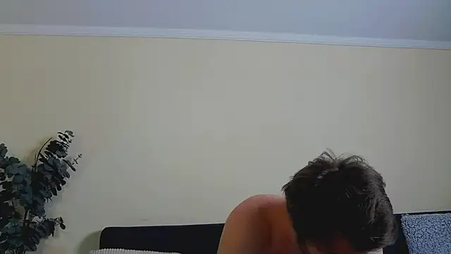 XXX chat uživo modela Eddie_Baker