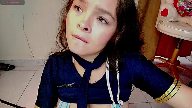 Czat XXX na żywo – Nadine_Nassib