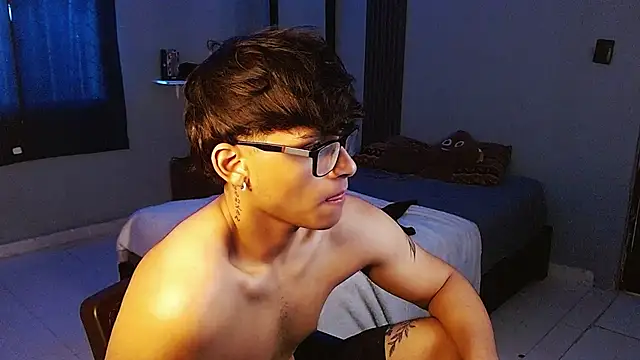 Chat XXX en directo de Mr_yisuzz