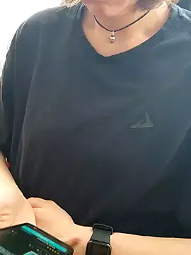 Aashikalaa – Naživo XXX chat