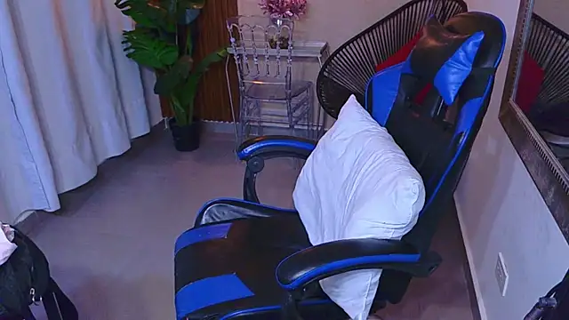 Chat XXX en directo de Kenya--Buhle