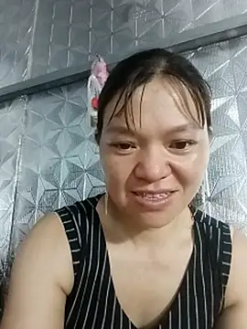 แชท XXX สดของ lya_sexyy