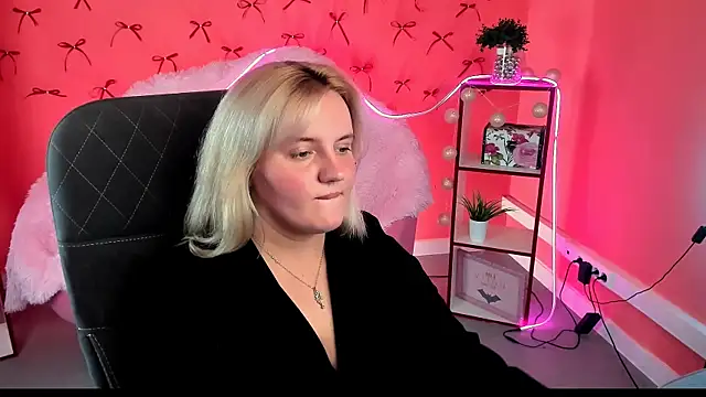 KathyBriggs – Naživo XXX chat