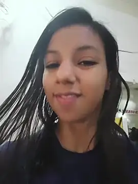 DaliaKhemu – Naživo XXX chat