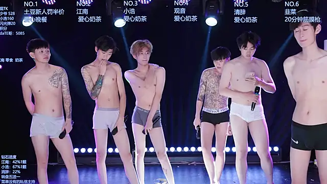 AOA-TYR live XXX chat