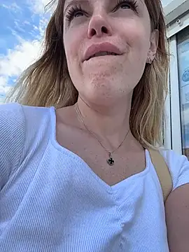 HarrietDart 现场XXX聊天