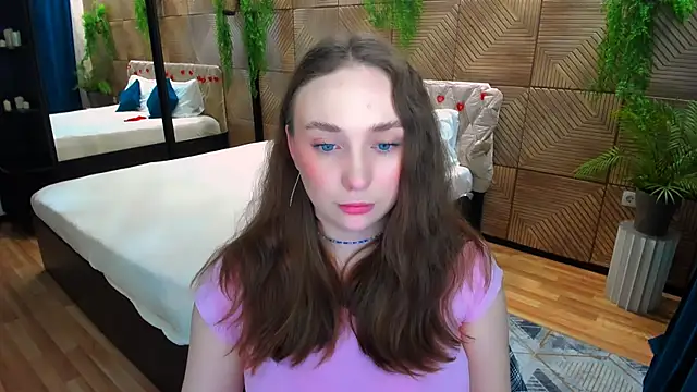 TrueReincarnation's Live XXX Chat