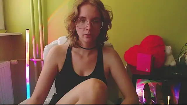 Chat +18 de juicyPenny ao vivo