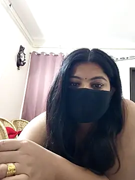 Sassy_sabrina15 Adlı Modelin Canlı XXX Sohbeti