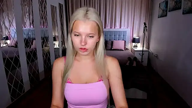 AliceJuly: απευθείας συνομιλία ΧΧΧ