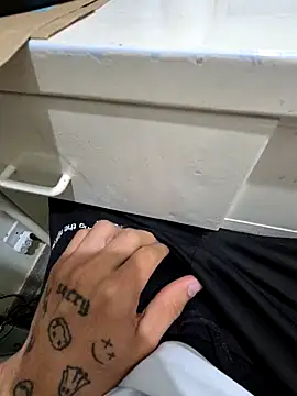 Živý XXX chat saraivaaa2002