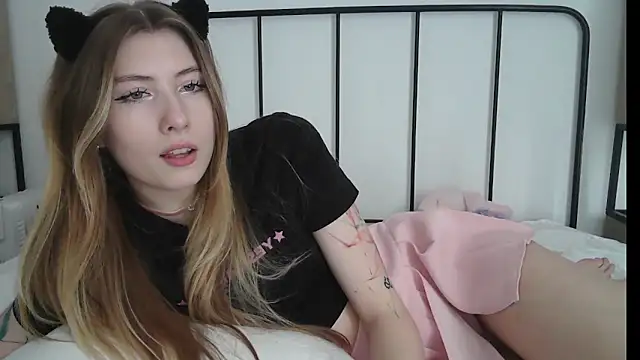 ErikaShyy Live XXX-Chat