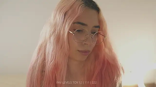 dearnina_'s Live XXX Chat