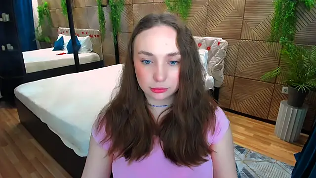 TrueReincarnation's Live XXX Chat
