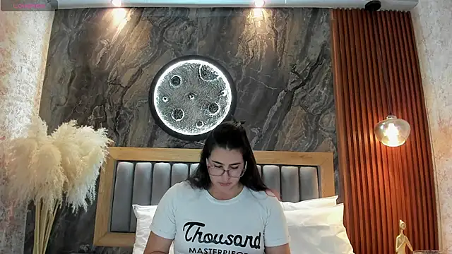 Chat XXX en directo de BellaPeers_