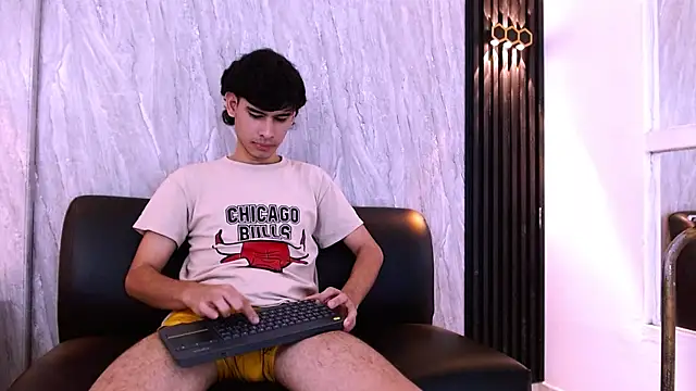 Czat XXX na żywo – Kevin_Brooks1