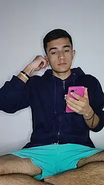 Thick_Cock 现场XXX聊天