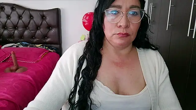 Chat XXX en directo de Grace_mature_milf