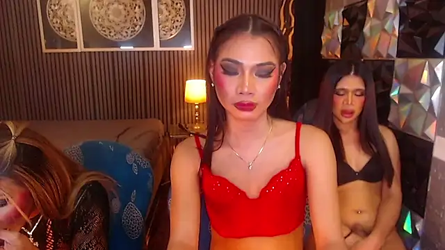 AudreyMilesTrans Adlı Modelin Web Kamerası Şovu