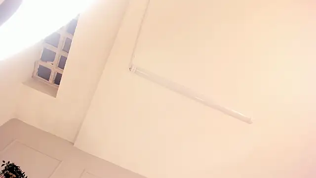 XXX chat uživo modela emilydolly_