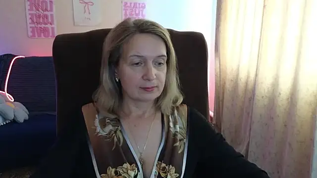 XXX chat uživo modela Melissa_Lie