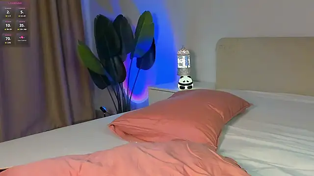 Emmanuelleee 现场XXX聊天
