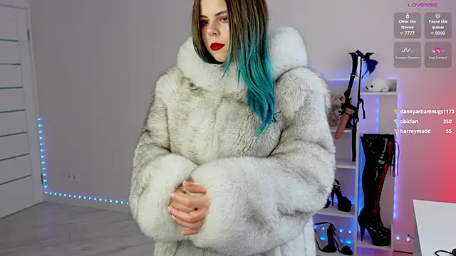 QueenAliceX Live XXX Chat