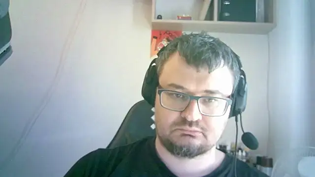 SirAbuser élő XXX-chatje