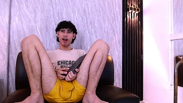Kevin_Brooks1's Live XXX Chat