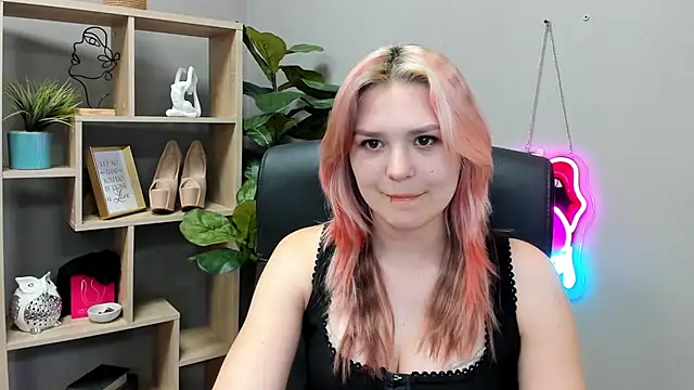צ'אט XXX בשידור חי של SweetLilyxo