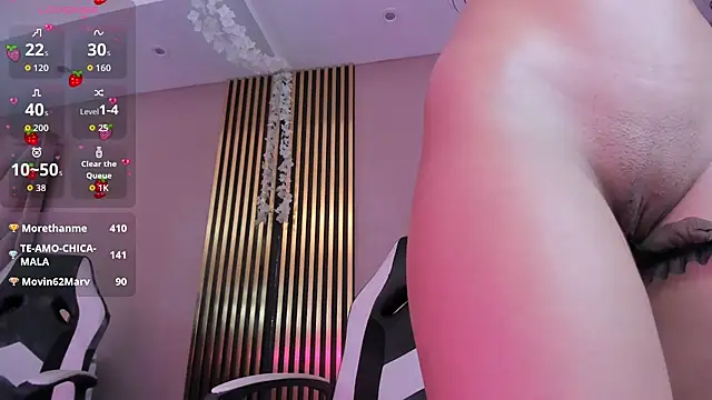 chloe_larson Live XXX-chat