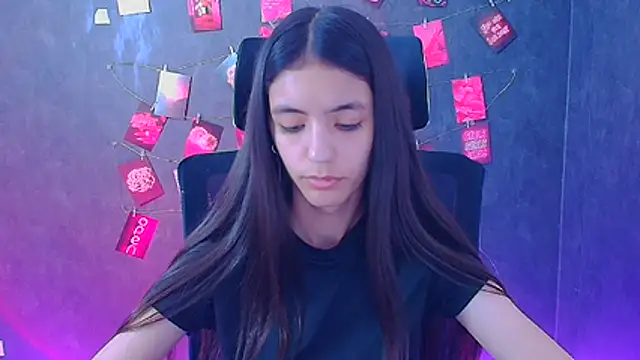 Aishell_ Live XXX-chat