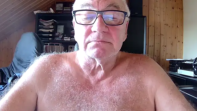 Živý XXX chat biggandybig