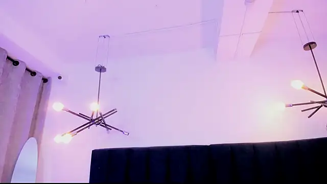 XXX chat uživo modela pucca7