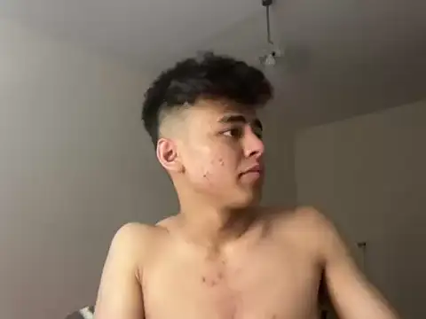 XXX chat uživo modela ToddWarren