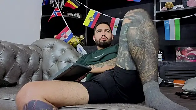 Czat XXX na żywo – matteosantos