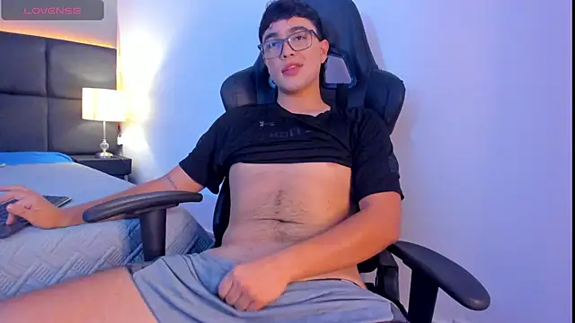 Онлайн чат XXX Thiago_Monaco